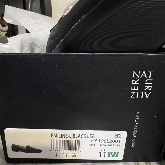 Naturalizer Emilie L Slip-ons - Picture 2 of 7